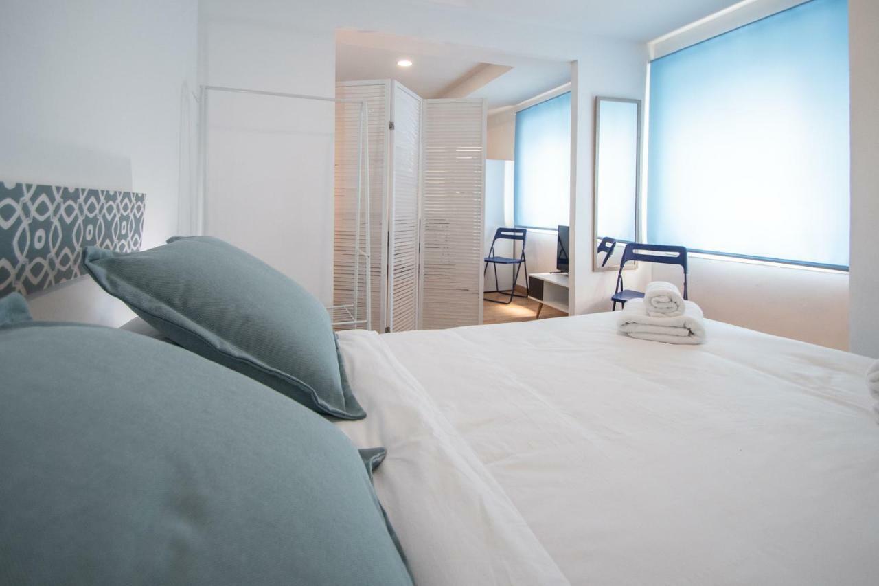 Апартаменты Apartamento Aires Mediterraneos Кадис Экстерьер фото